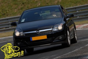 Astra GTC 1.9 CDTI auf der Nordschleife (1) Astra GTC 1.9 CDTI auf der Nordschleife (1)